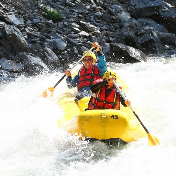 Canoe: With monitor