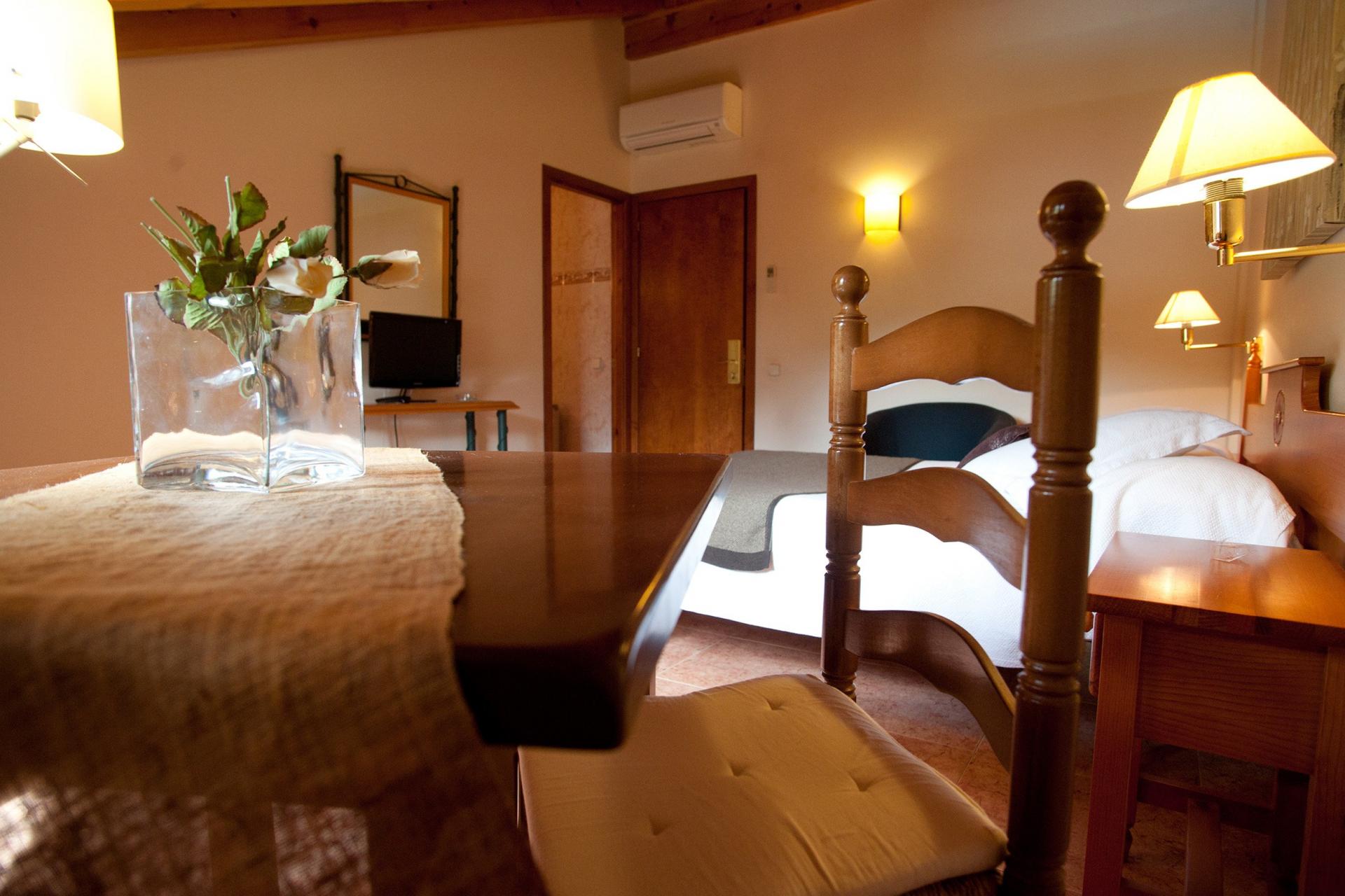 Detalls d'habitació rural a Flòrido Hotel