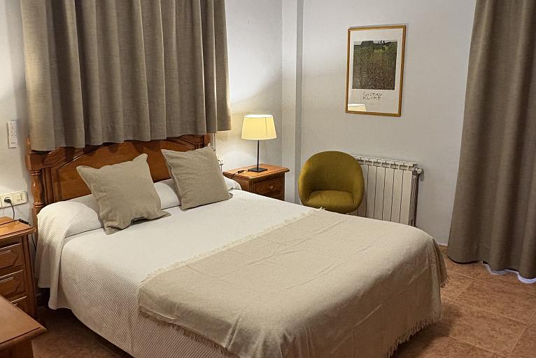 Double Standard Room (marriage bed)